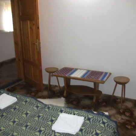 Πανσιόν Pensiunea Mir 3*